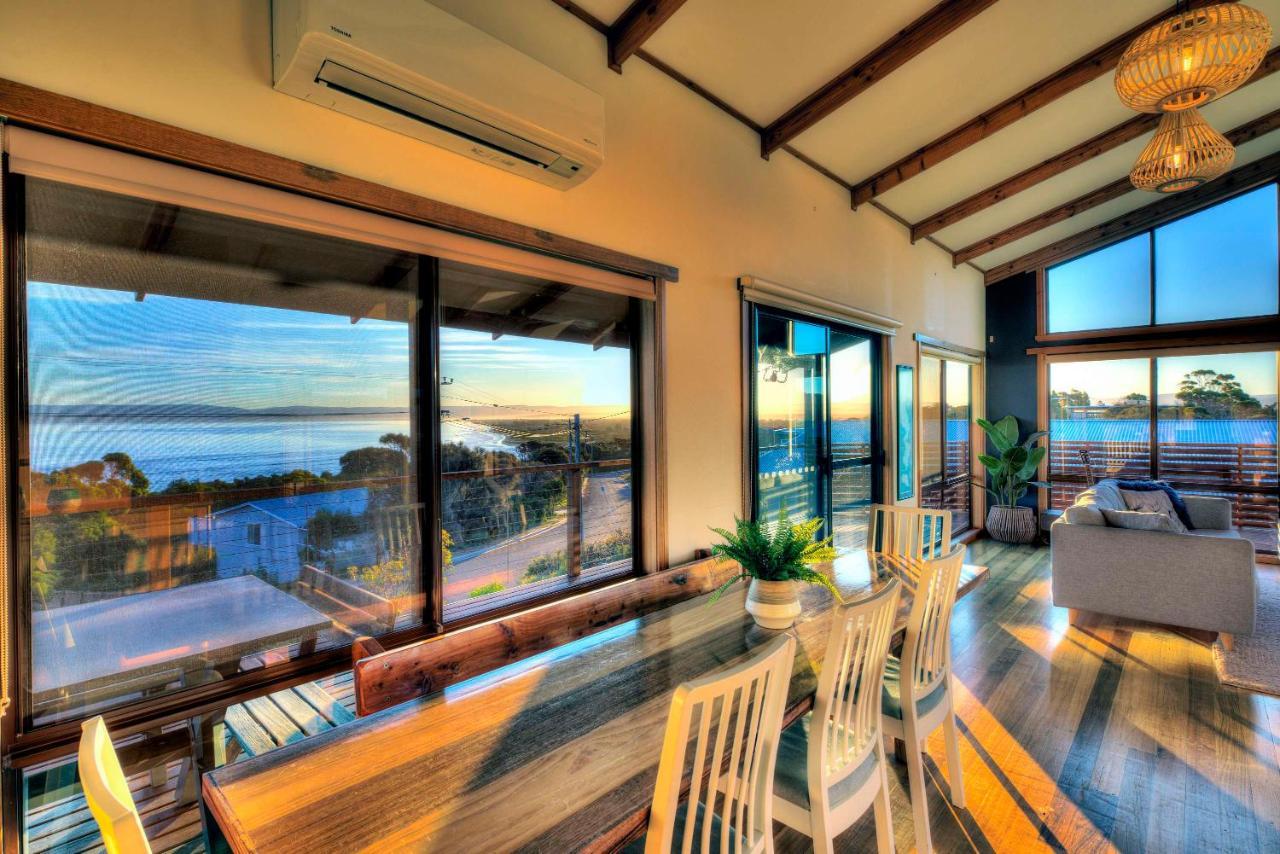 Zenith Villa Coles Bay Exterior photo